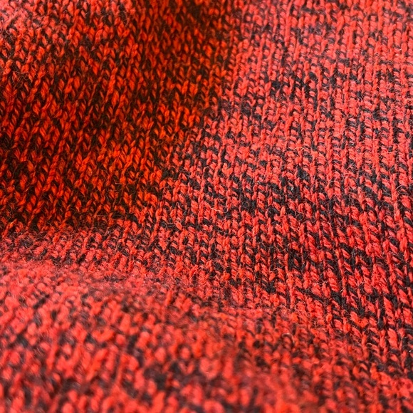 Lands End Size Medium cable knit classic sweater - Picture 5 of 5